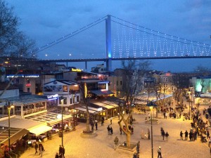 Banyan'dan Ortaköy Meydanı Gün Batarken