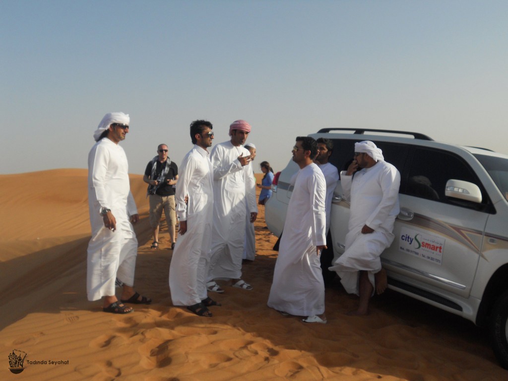 Çölde Safari Dubai'de Yapılacak En İlginç Aktivitelerden...