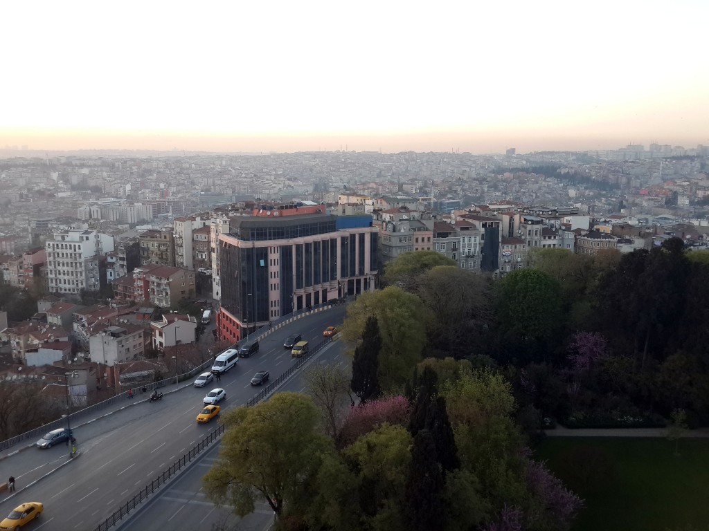Park Şamdan'dan Talimhane