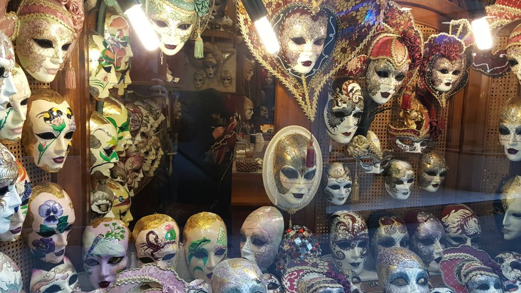 Venedik Maskeleri